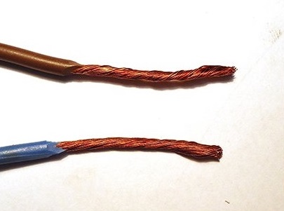 Два многожильный провода