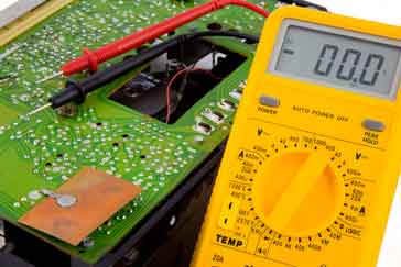 Fault finding on a transistor circuit using a multimeter